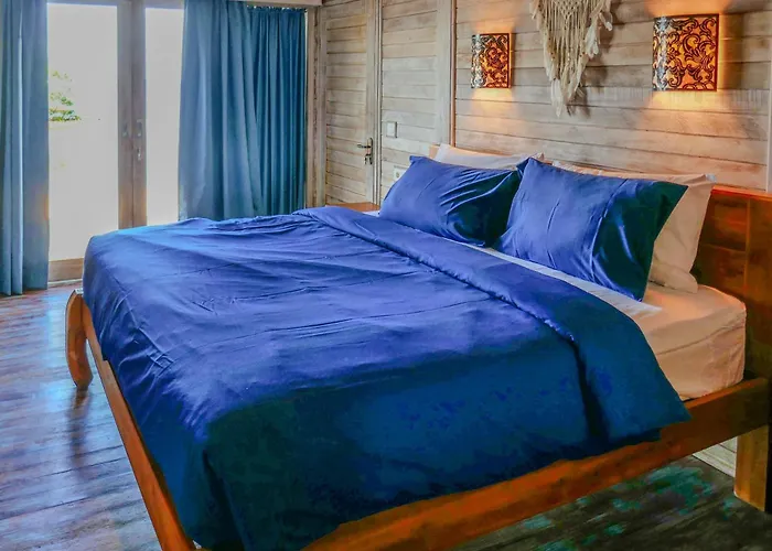 Lembo Lagoon Bungalows